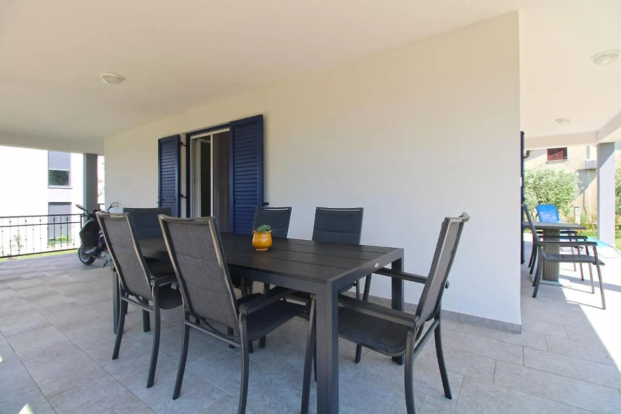 House Volme 2259 Villa Banjole Croatia